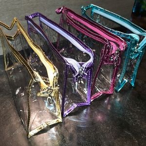 Add a P😃P of color to your purse!! 👛